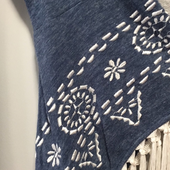 Alter’d state blue top with fringe size S - Picture 3 of 3